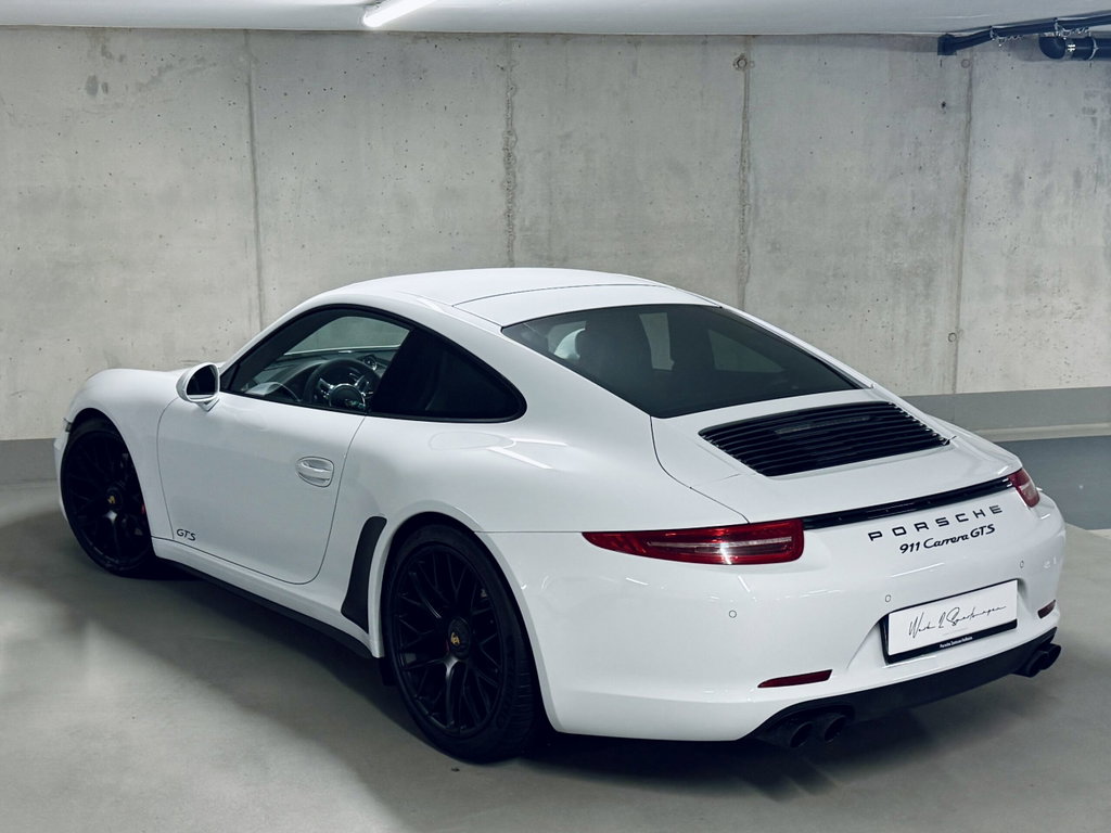 Porsche 991 Carrera GTS
