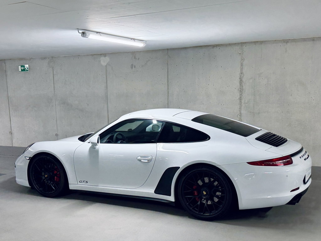 Porsche 991 Carrera GTS