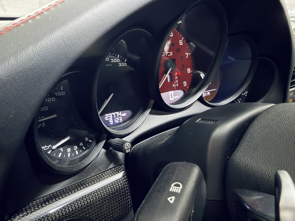 Porsche 991 Carrera GTS