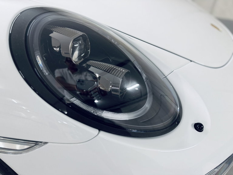 Porsche 991 Carrera GTS