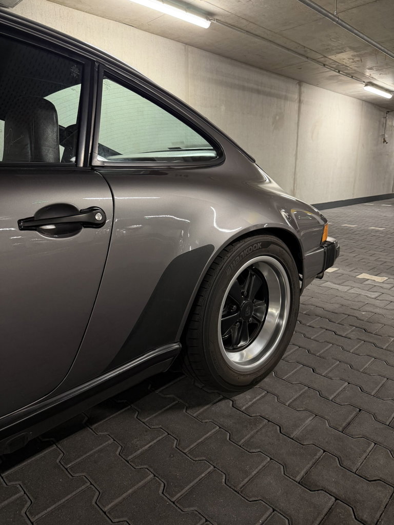 Porsche 911 SC