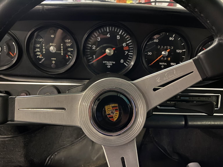 Porsche 911 T (US)