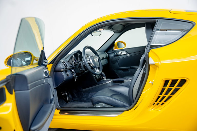 Porsche 987 Cayman S