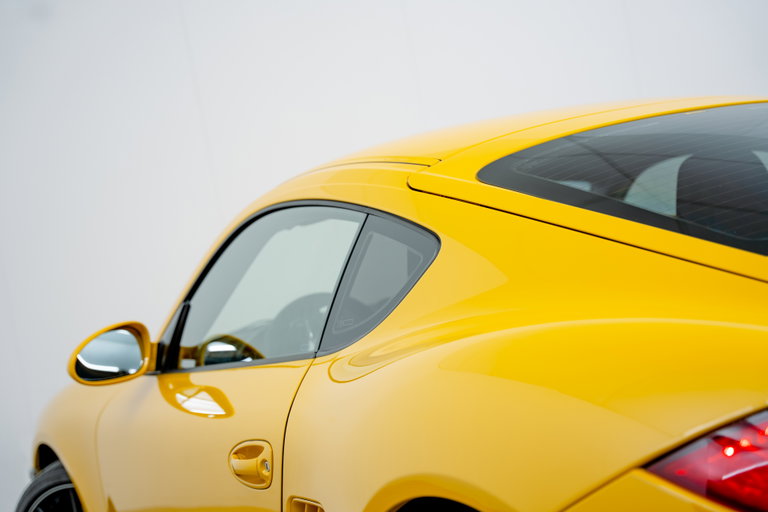 Porsche 987 Cayman S