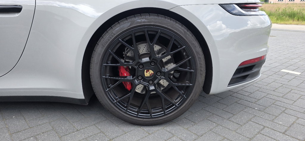 Porsche 992 Carrera S