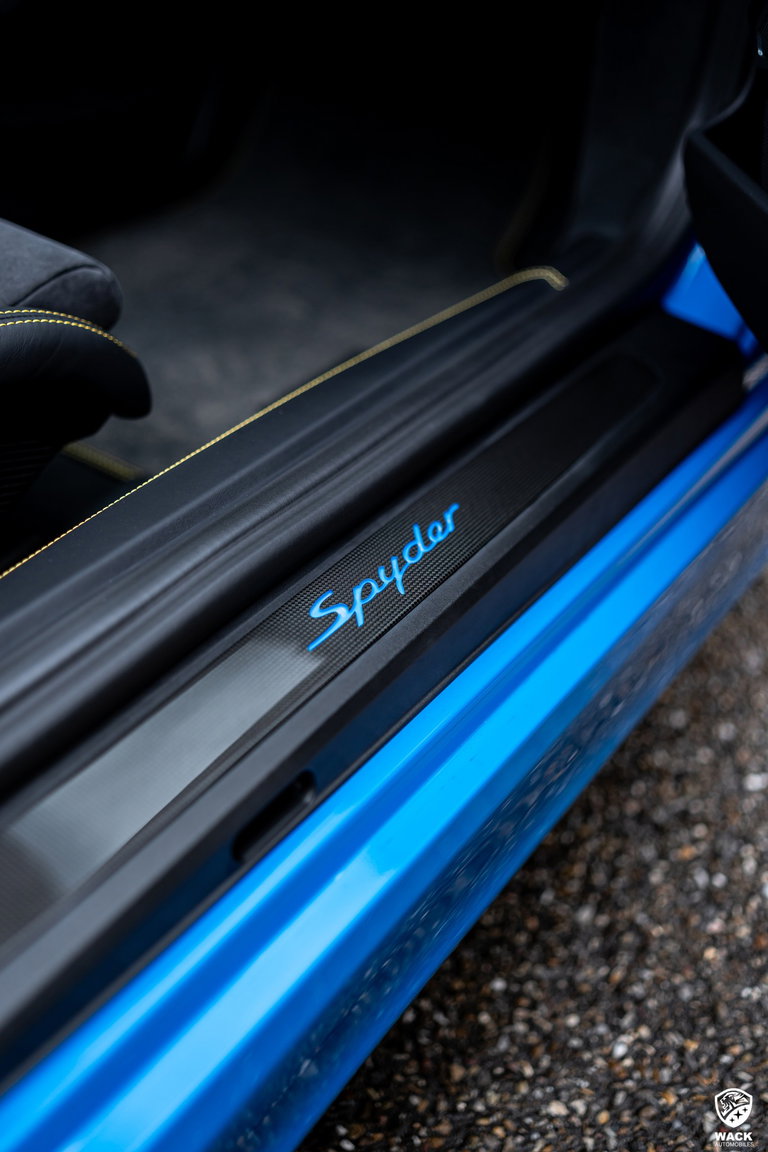 Porsche 981 Boxster Spyder
