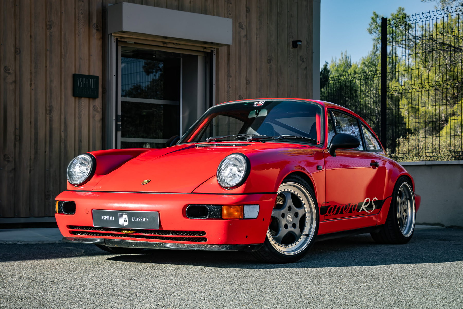 Elferspot raffle - Christoph Mäder's Porsche 964 Carrera RS book