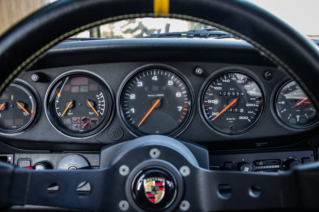 Porsche 964 Carrera RS