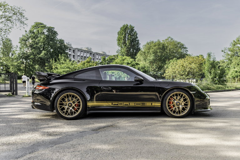 Porsche 991 Carrera GTS