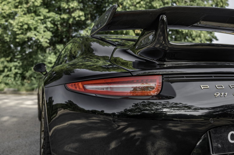 Porsche 991 Carrera GTS