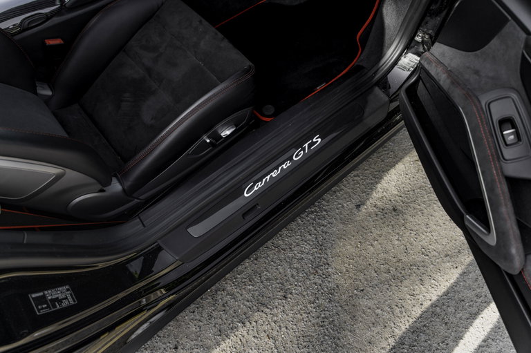 Porsche 991 Carrera GTS