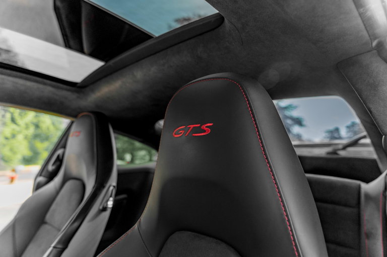 Porsche 991 Carrera GTS