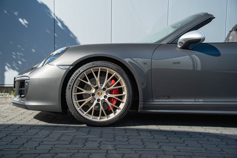 Porsche 991.2 Targa 4 GTS Exclusive Manufaktur Edition