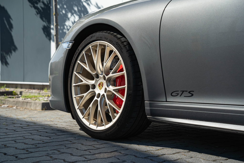 Porsche 991.2 Targa 4 GTS Exclusive Manufaktur Edition