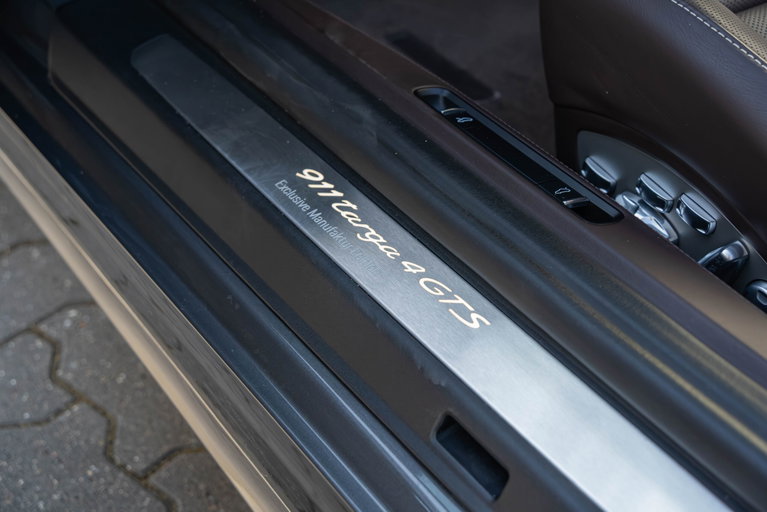 Porsche 991.2 Targa 4 GTS Exclusive Manufaktur Edition