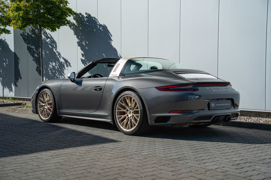 Porsche 991.2 Targa 4 GTS Exclusive Manufaktur Edition