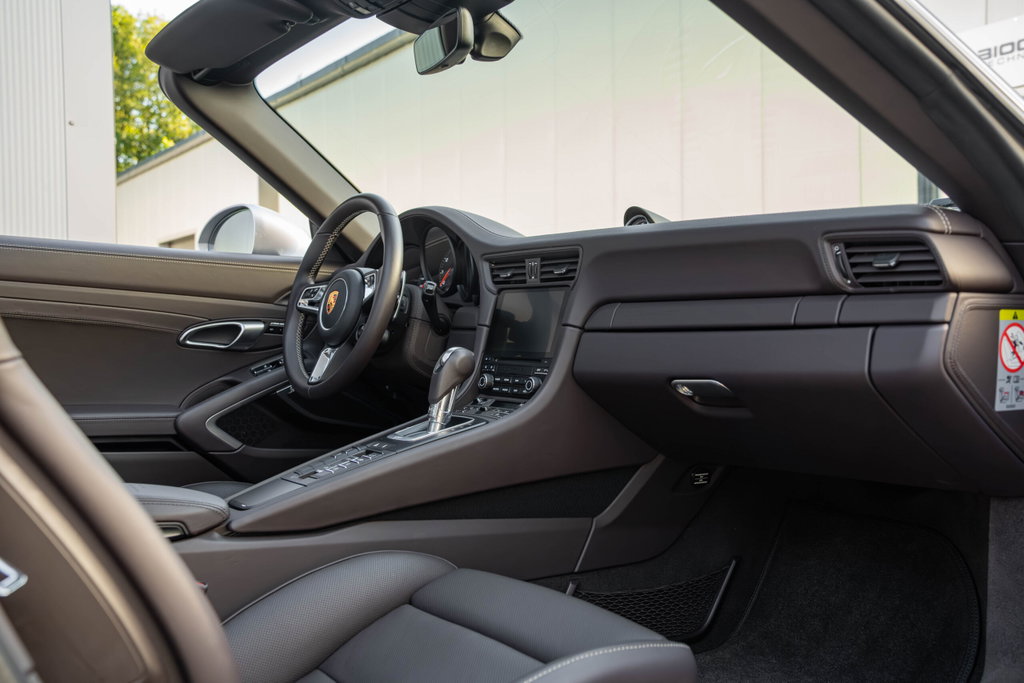 Porsche 991.2 Targa 4 GTS Exclusive Manufaktur Edition