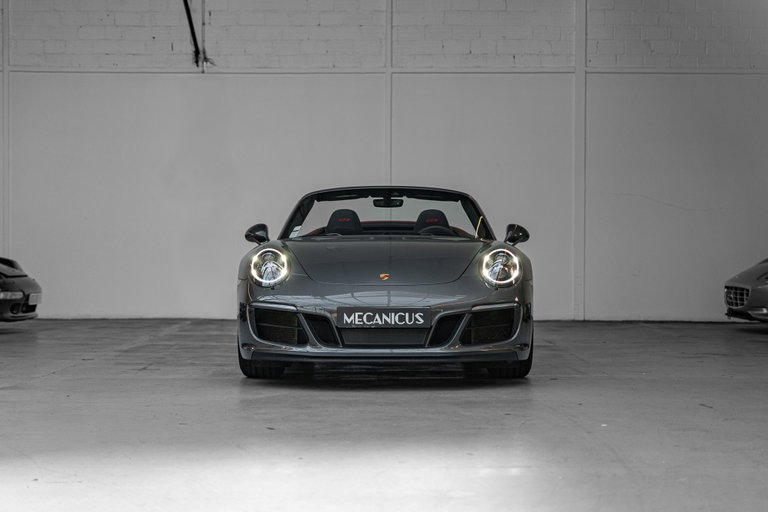 Porsche 991.2 Carrera GTS
