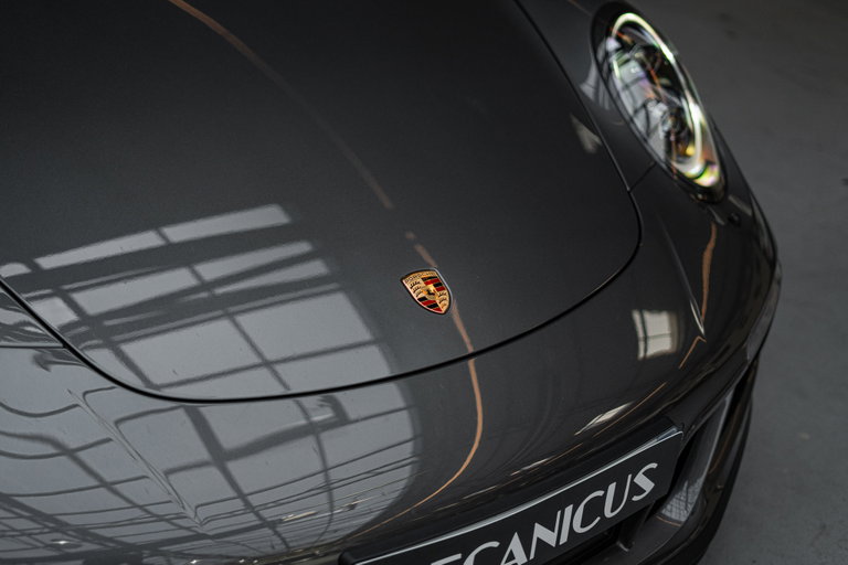 Porsche 991.2 Carrera GTS