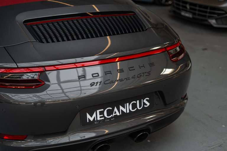 Porsche 991.2 Carrera GTS