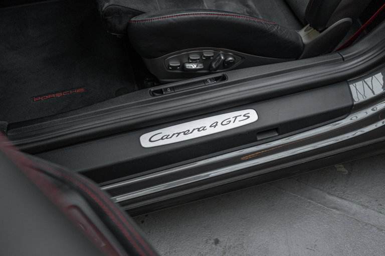 Porsche 991.2 Carrera GTS