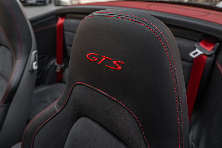 Porsche 991.2 Carrera GTS