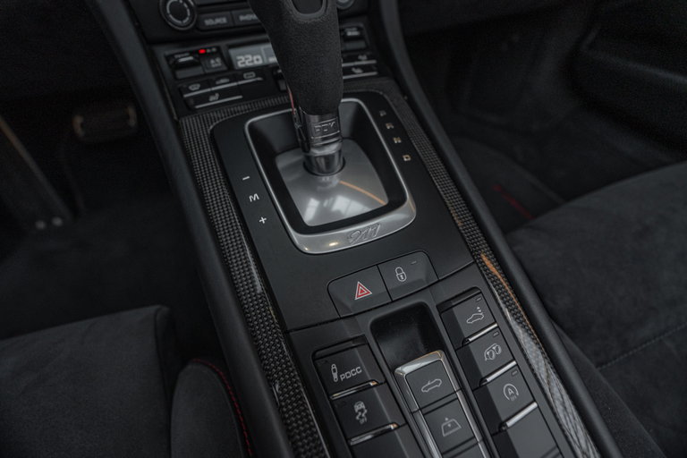 Porsche 991.2 Carrera GTS