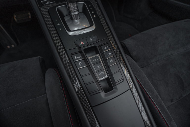 Porsche 991.2 Carrera GTS