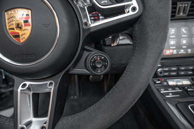 Porsche 991.2 Carrera GTS
