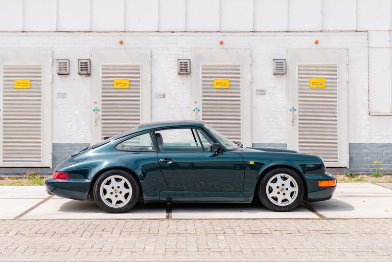 Porsche 964 Carrera 4