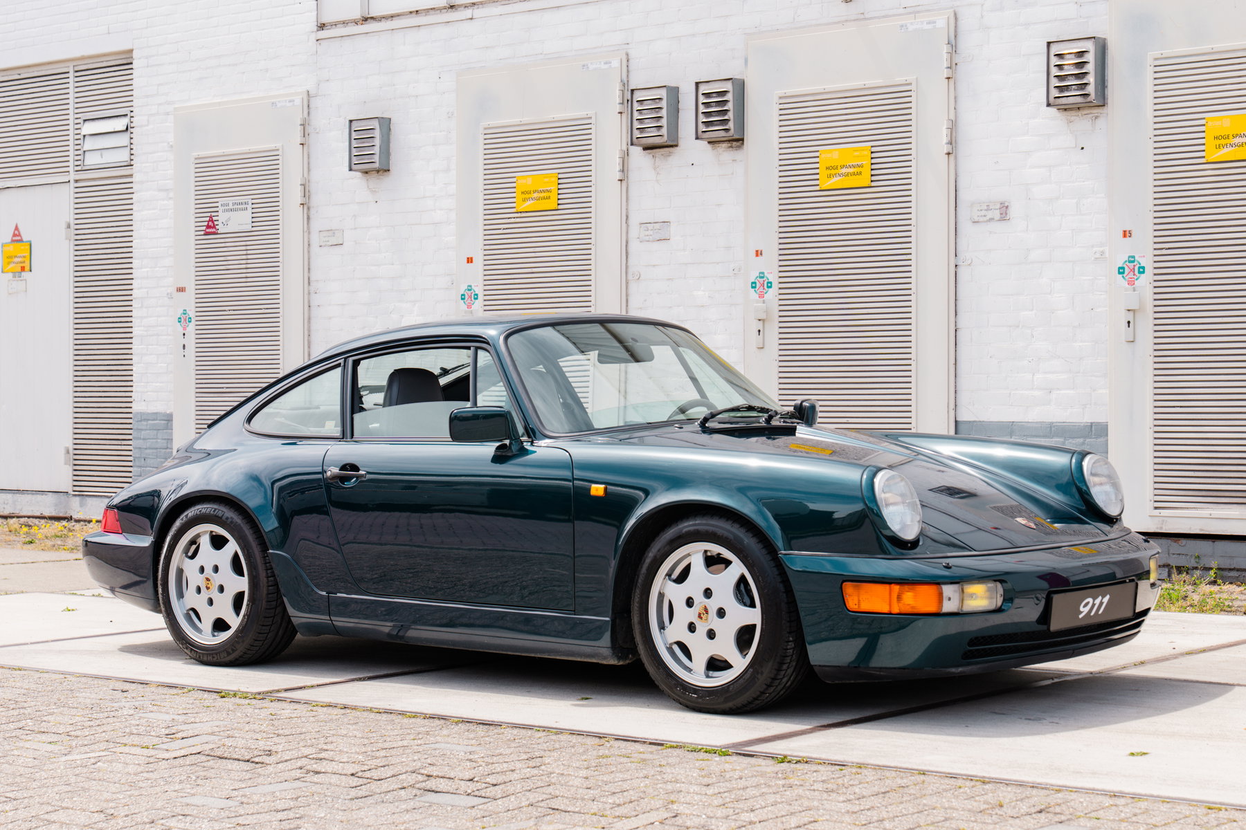 Porsche 964 Carrera 4 1990 - elferspot.com - Marketplace for