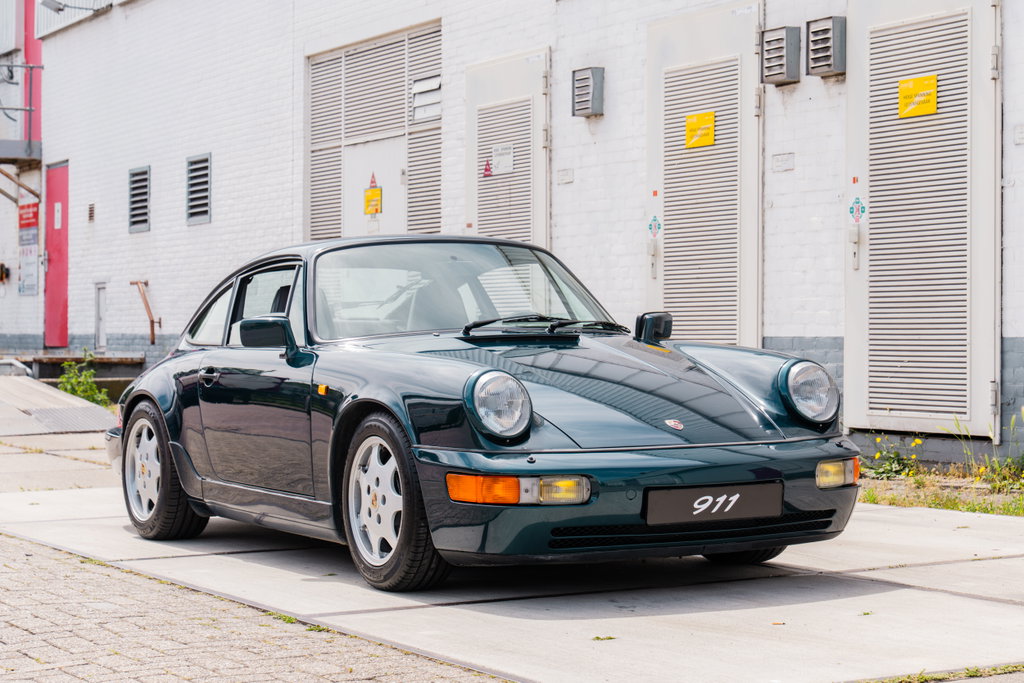 Porsche 964 Carrera 4