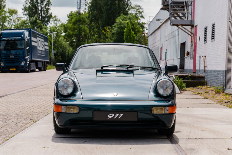 Porsche 964 Carrera 4