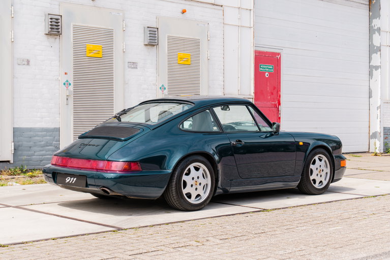 Porsche 964 Carrera 4