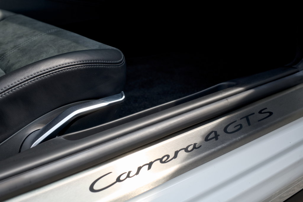 Porsche 997.2 Carrera 4 GTS