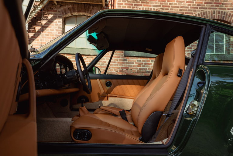 Porsche 911 Backdate