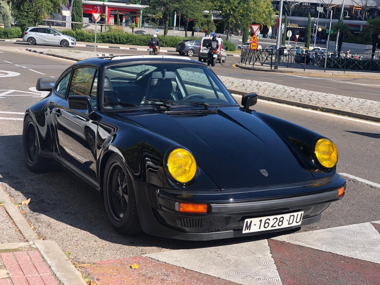 Porsche 911 Modified
