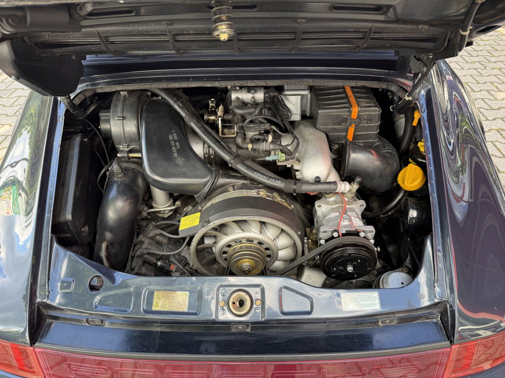 Porsche 964 Carrera 2