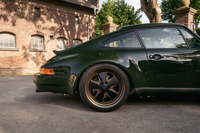 Porsche 911 Modified