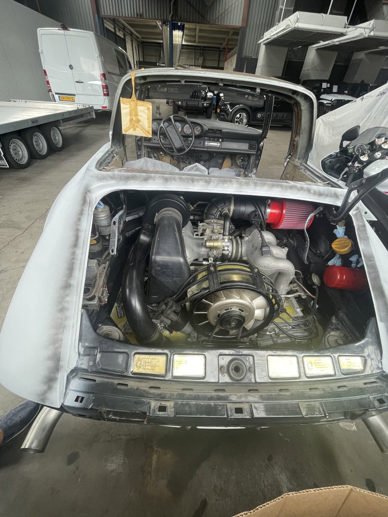 Porsche 911 Carrera 3.2