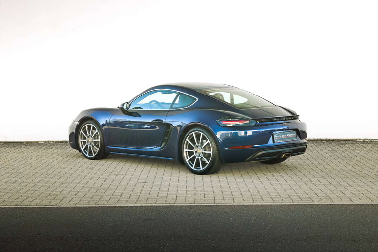 Porsche 718 Cayman