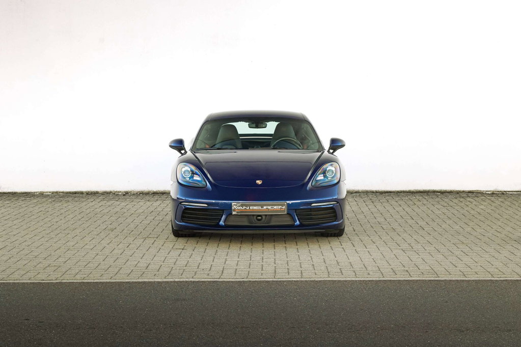 Porsche 718 Cayman