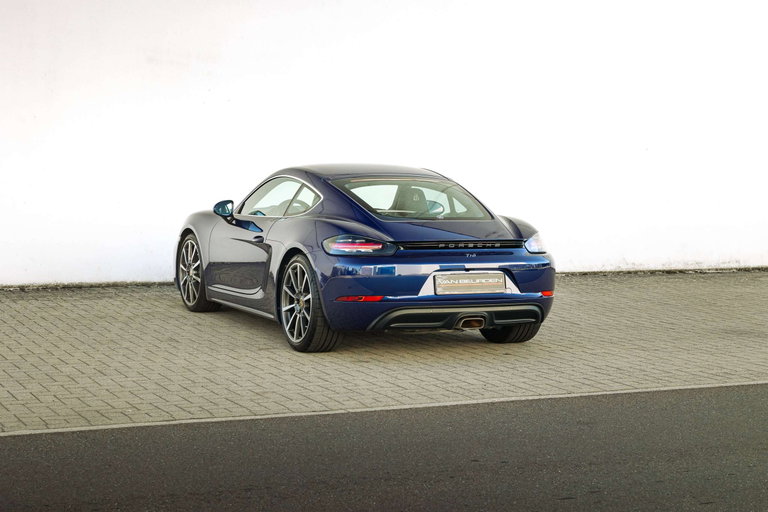 Porsche 718 Cayman