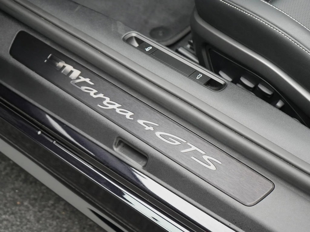 Porsche 992.2 Targa 4 GTS