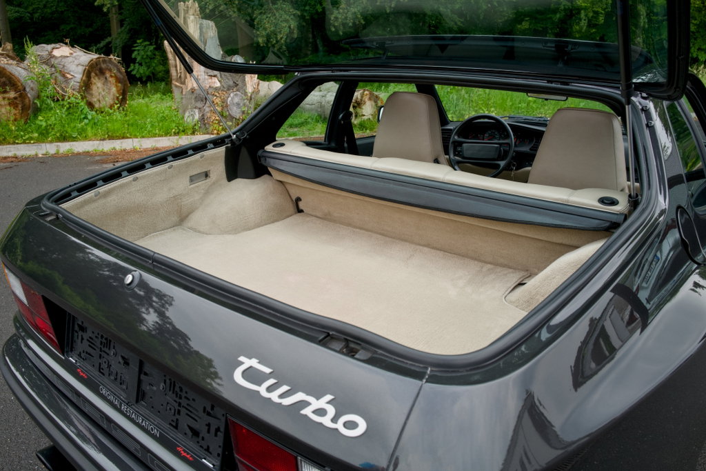 Porsche 944 Turbo Coupé