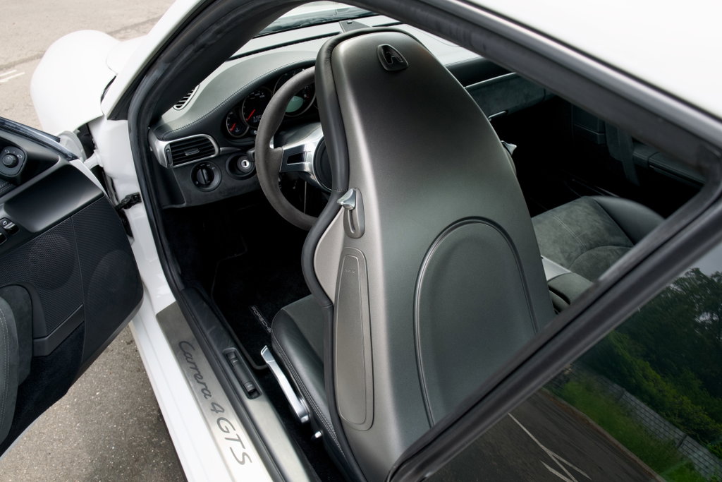 Porsche 997.2 Carrera 4 GTS