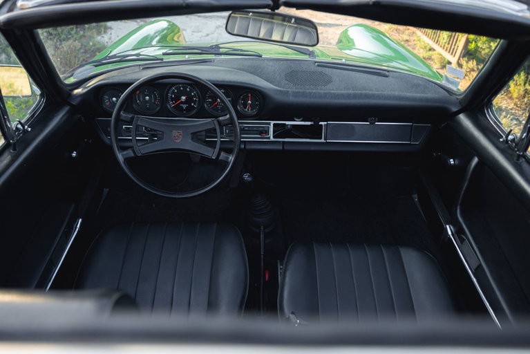 Porsche 911 E