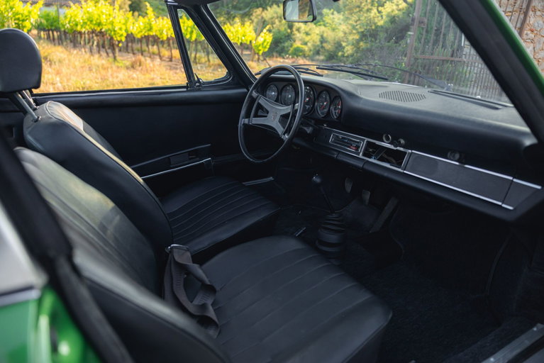 Porsche 911 E