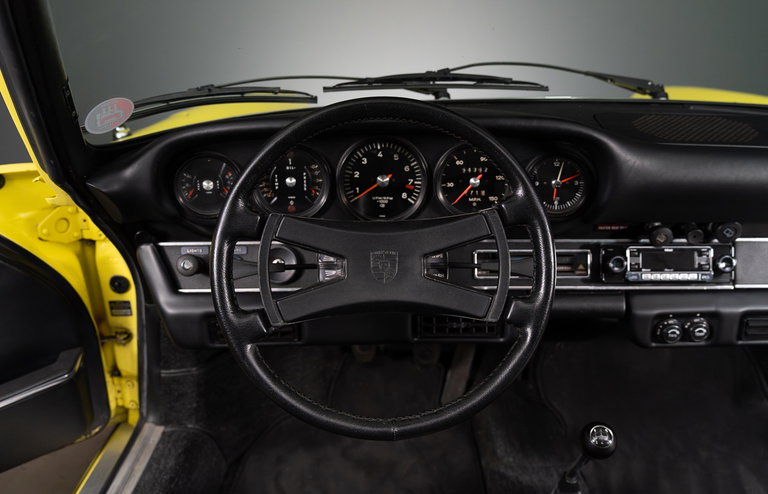 Porsche 911 S (F-Modell)