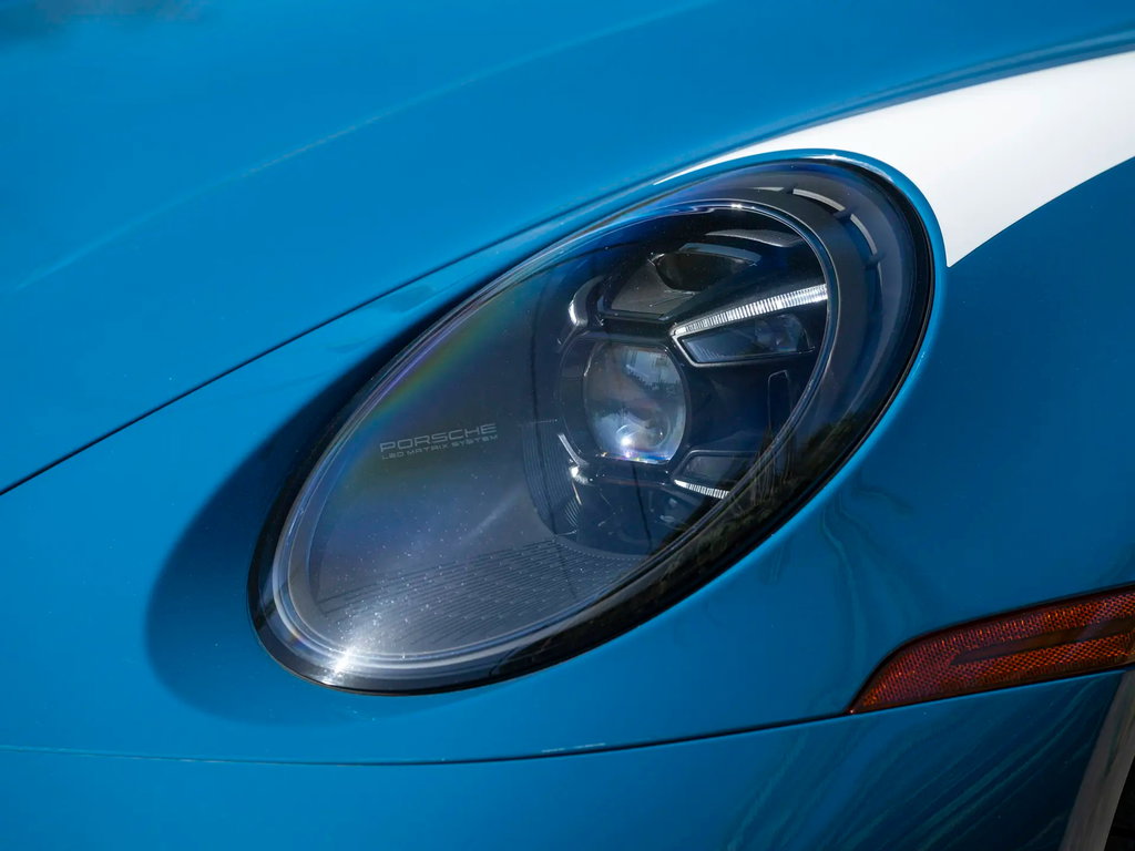 Porsche 992 Heritage Design Edition